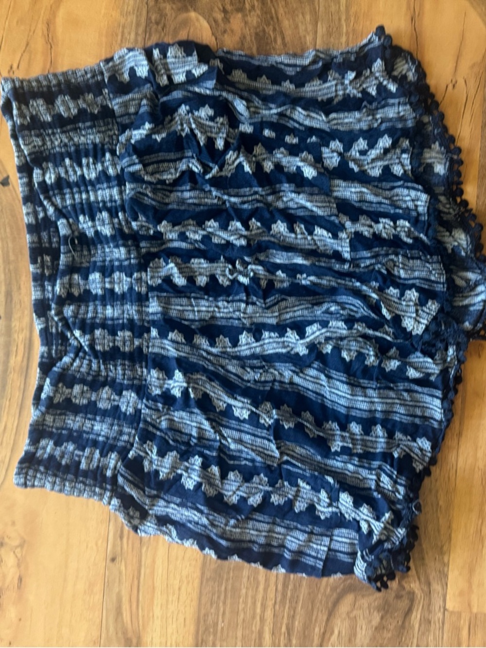 Three dot shorts large